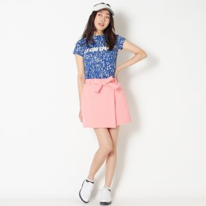 ゴルフウェアはパンツとスカートどちらがプレーしやすいのか