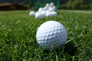 ゴルフはボールで変わる！弱点カバーのエースボールの選び方