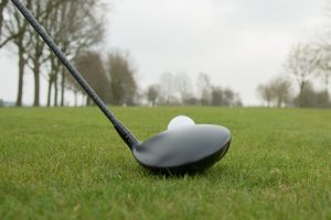 人気急上昇のゴルフ！その理由はWithコロナ時代によるもの
