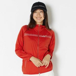 寒暖差の激しい季節のゴルフはバランスのよい重ね着で対応！